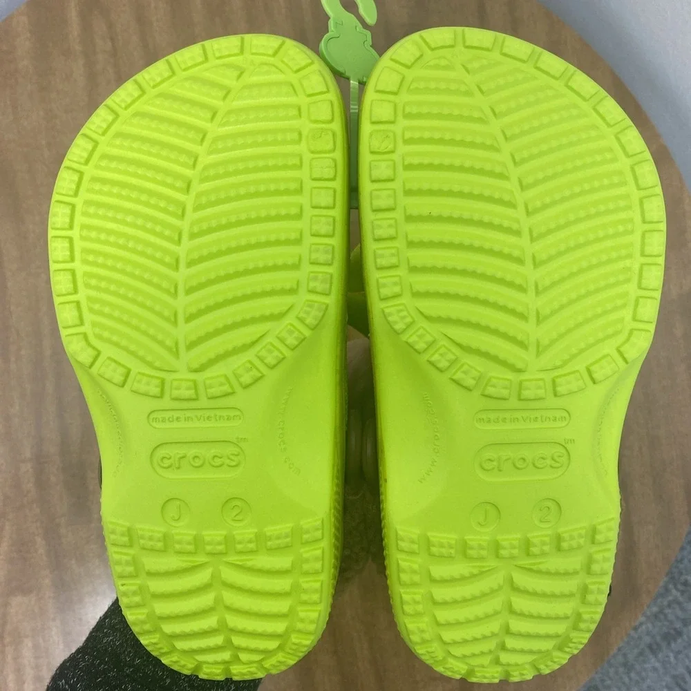 Crocs Classic Dreamworks Shrek Clog Size J2 Juniors Kid's Green